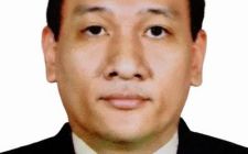 dr. Maurits Fransiscus Marpaung, Sp.P