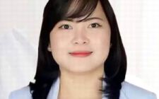 dr. Tisa Dystina Meriel Rombot, Sp.PD