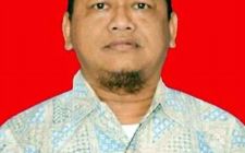 dr. Yensuari, Sp.PD-KEMD