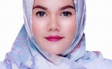 drg. Dwi Pusparani, Sp.KG