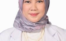 dr. Ardsari Azminingrum, Sp.KK