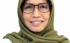 dr. Eka Falintina Wati, Sp.M