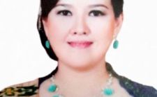 dr. Stella Patricia Yapari, Sp.OG