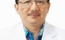 dr. Endro Tomo Sumargono, Sp.OT