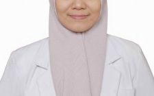 dr. Eva Susanti, Sp.THT-KL