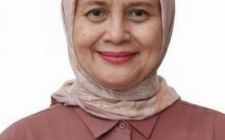 drg. Helmi Siti Aminah, Sp.Pros