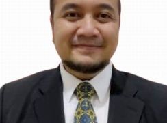 dr. Tommy Tri Atmaja, Sp.M