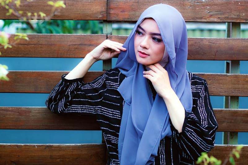 Tips Memilih Jilbab Sesuai Bentuk Wajah
