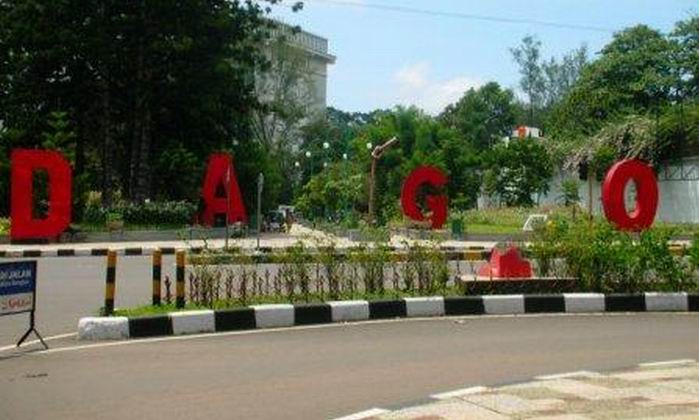 Dago, Tempatnya Surga Belanja di Bandung