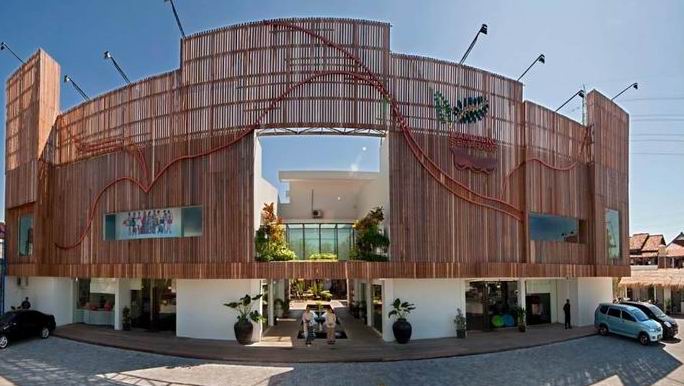 Wisata Belanja & Kuliner di Kampoeng Semarang