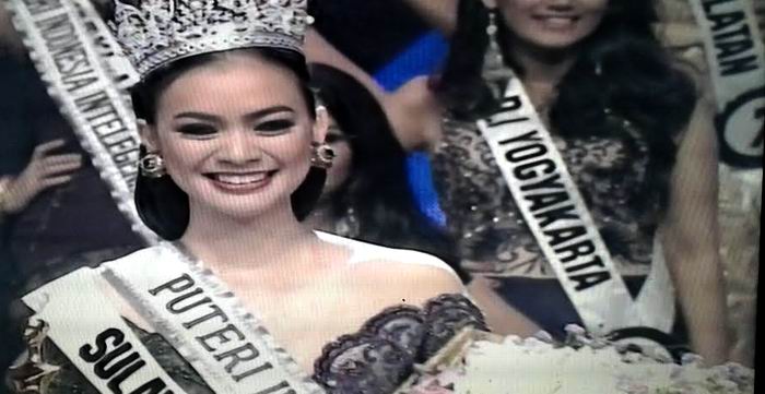 Kezia Roslin Terpilih Sebagai Puteri Indonesia 2016