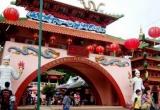 Wisata Belanja di Kampung Cina Kota Wisata Cibubur