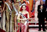 Elvira Devinamira Terpilih Menjadi Puteri Indonesia 2014