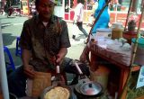 Mengenal Sejarah Makanan Kerak Telor Yang Gurih Asli Jakarta