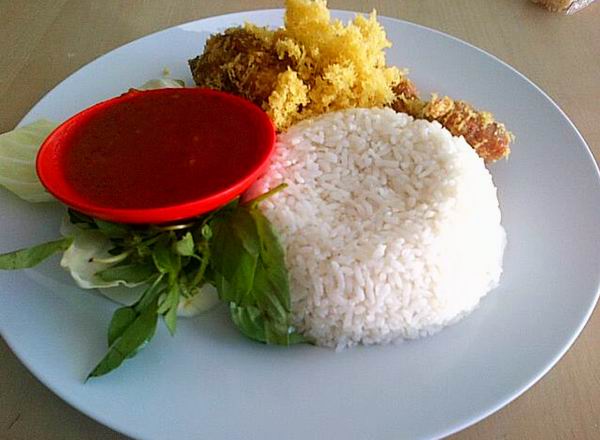  Ayam Goreng Asli Prambanan di Denpasar Garnesia com