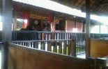 Warung Apung Rahmawati di Lamongan