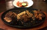 Warung Leko Spesialis Iga Sapi Penyet di Surabaya