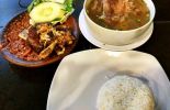 Warung Leko Spesialis Iga Sapi Penyet di Surabaya