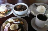 Warung Joglo Bu Rini di Salatiga