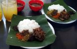 Depot Bu Timan di Kebomas, Gresik
