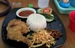 Kedai Bunda Flamboyan di Banjarmasin