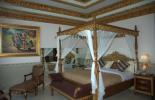 Kamar Suite