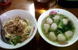 Mie Baso Laksana di Cihideung, Tasikmalaya