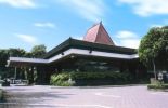 Gedung Mandala Bhakti Wanitatama di Depok, Sleman