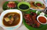 Rumah Makan Khas Lombok Tanjung Karang di Mataram