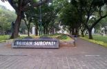 Taman Suropati di Jakarta Pusat