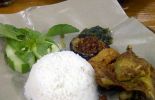Ayam Penyet Surabaya di Palangkaraya