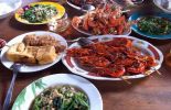 Saung Makan Bu Empat di Mungkid, Magelang