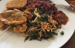 Warung Kaliotik di Lamongan