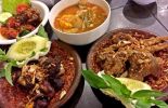 Warung Leko Spesialis Iga Sapi Penyet di Surabaya
