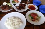 Lesehan Taliwang Irama di Mataram
