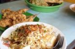 Kupat Tahu Pak Slamet di Tegalrejo, Magelang