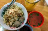 Depot Bakwan Erna di Mojokerto