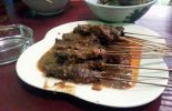 Mie Ongklok & Sate Sapi Pak Tugi di Banjarnegara