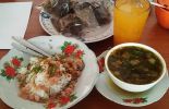 Soto Simpang Karya di Padang