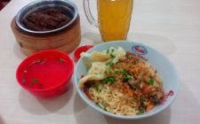Mie Gajah Mada Provinsi Jawa Timur