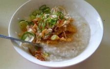 Bubur Ayam & Lontong Opor Priangan Provinsi Jawa Tengah
