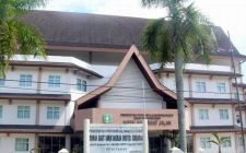 Rumah Sakit Umum Daerah Dr. Soedarso Provinsi Kalimantan Barat
