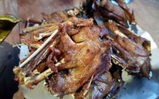 Bebek & Ayam Goreng Pak Pinggir Pengging Provinsi Jawa Tengah