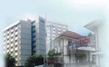 Rumah Sakit Saint Carolus Provinsi Jakarta