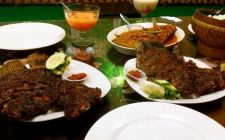 Ikan Goreng Pangeran Muda Provinsi Jawa Timur