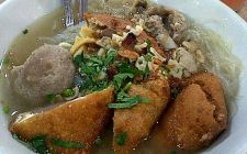 Bakso Lapangan Tembak Senayan Provinsi Kalimantan Timur