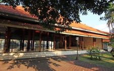 Gedung Nasional Indonesia (GNI) Provinsi Jawa Timur