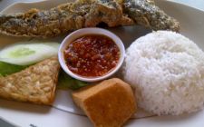 Pecel Lele Lela Provinsi Jakarta