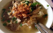 Sop Ayam Bu Sumirah Provinsi Jawa Timur