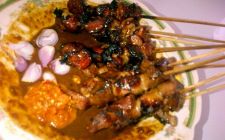 Sate Kambing Pak Slamet Ringin Contong Provinsi Jawa Timur